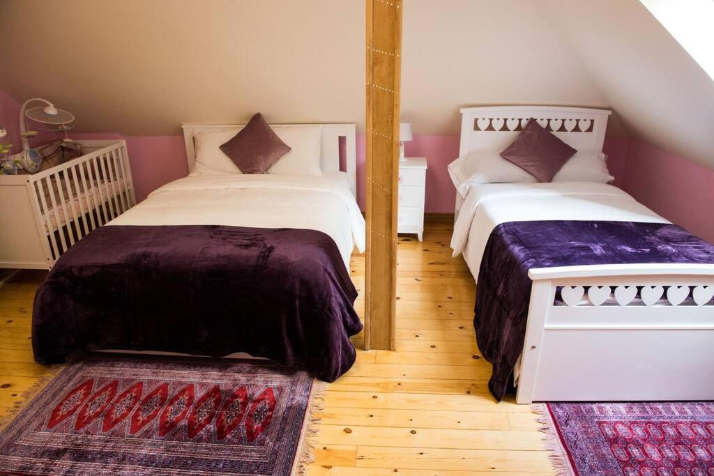 Chalet De 5 Habitaciones En La Sierra De Madrid El Olivo De Miraflores Мірафлорес-де-ла-Сьєрра Екстер'єр фото
