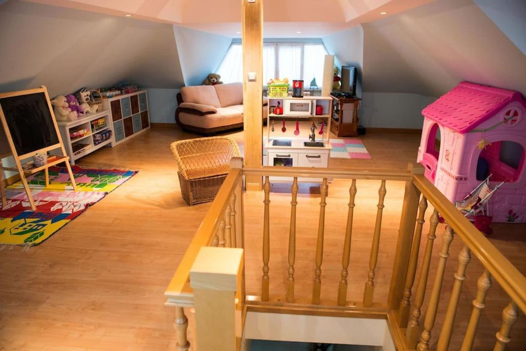 Chalet De 5 Habitaciones En La Sierra De Madrid El Olivo De Miraflores Мірафлорес-де-ла-Сьєрра Екстер'єр фото